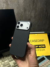Black Carbon Pattern Case Same as Pita** 17 Pro Max